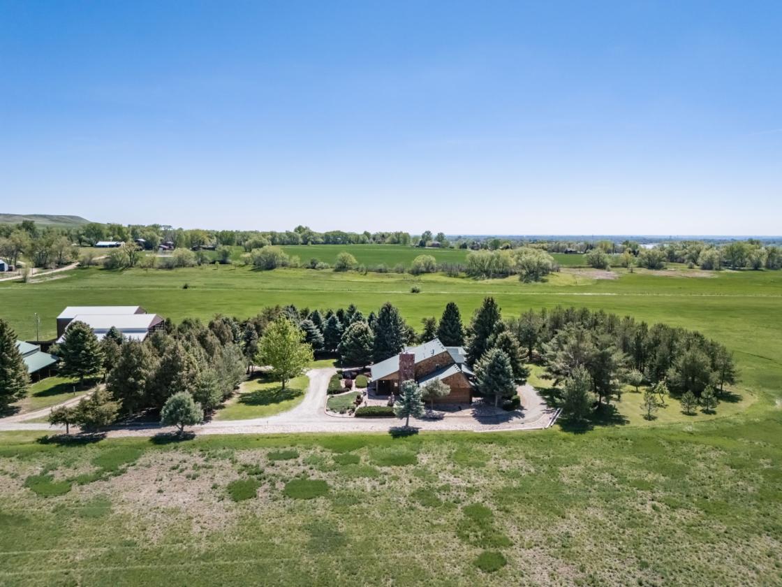 35-acre horse property with senior water rights - photo 6