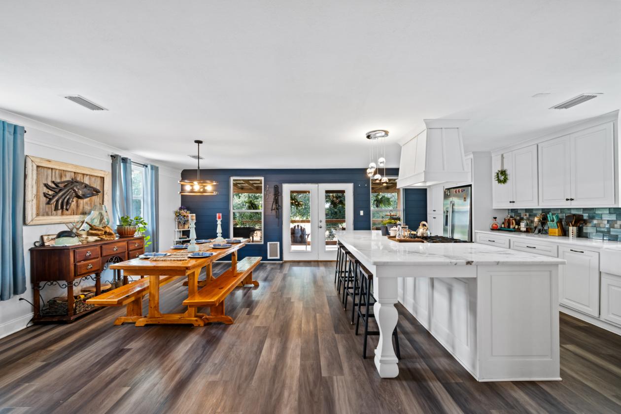 Turnkey Luxury Equestrian Estate - photo 20