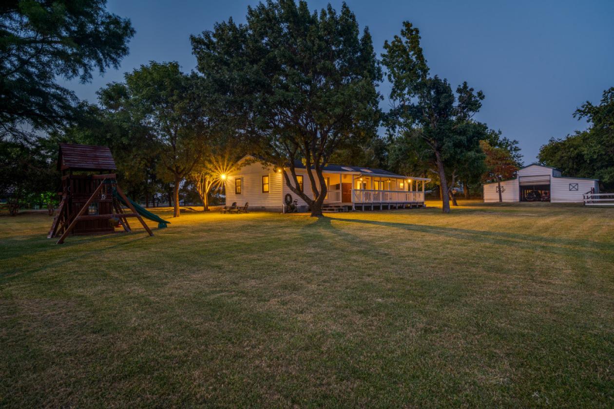 5.57 Secluded Acres Outside of the City Limits - photo 26