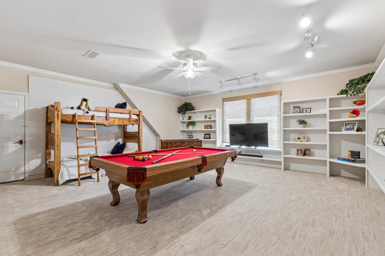 Luxury Living and Equestrian Infrastructure - photo 18
