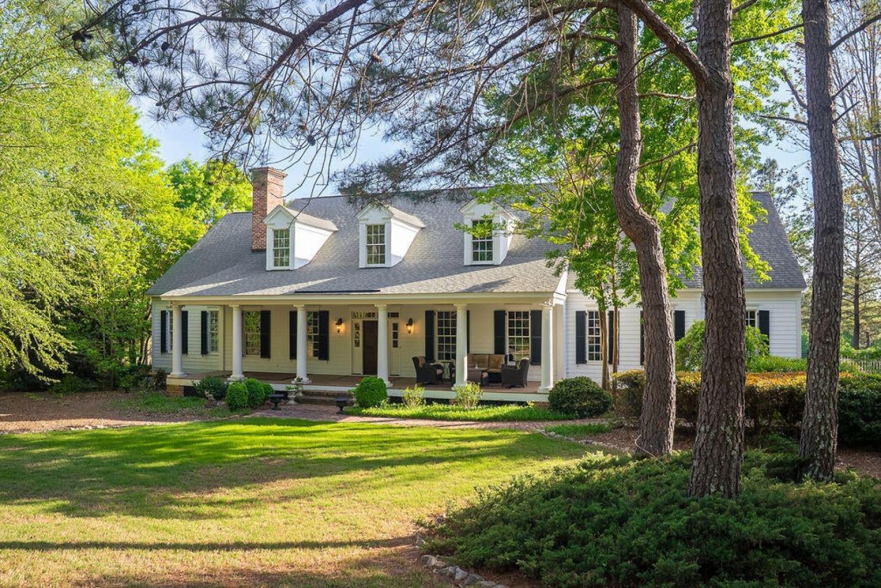 Exceptional Equestrian Living in Mt Vintage - photo 3