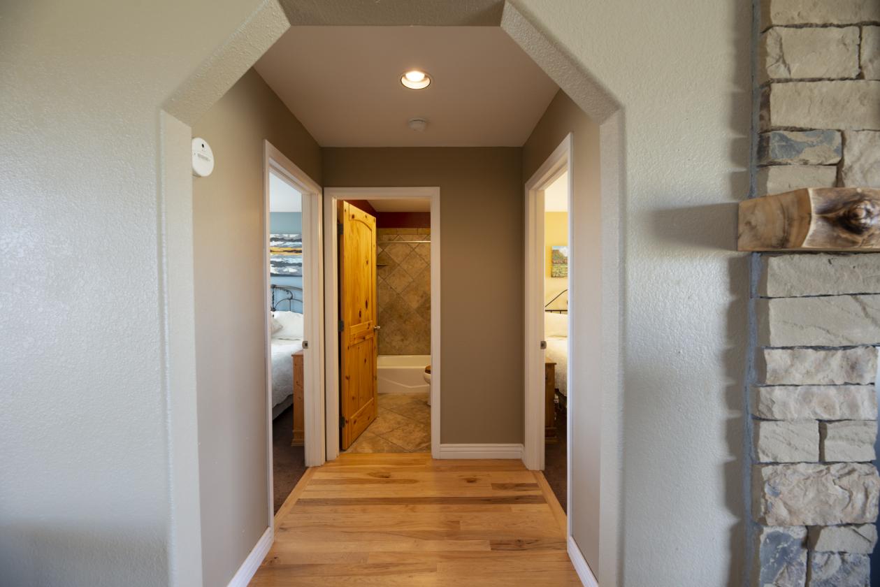Exquisite Horse Property with Mountain Views - photo 13