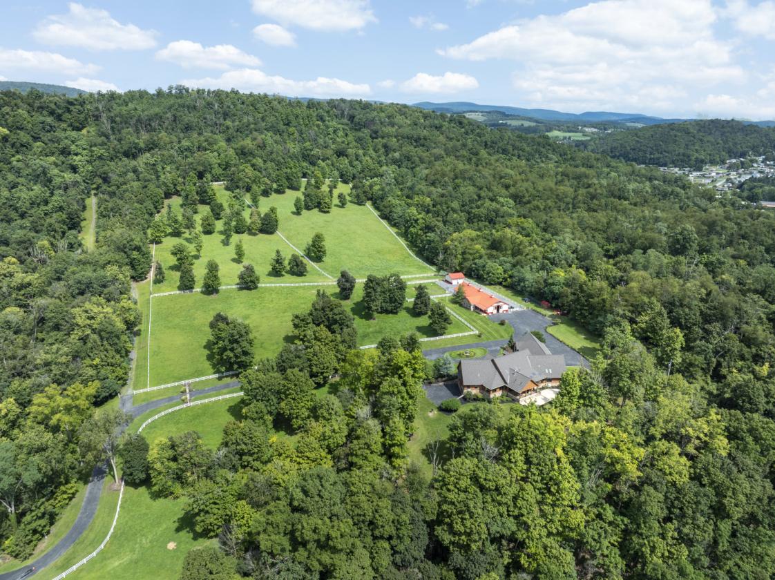 Exceptional Equestrian Estate on 134+ Acres - photo 30