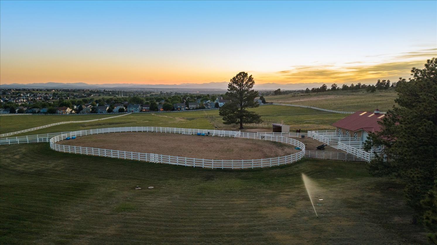 Exquisite 18 Acre Equestrian Estate - photo 19