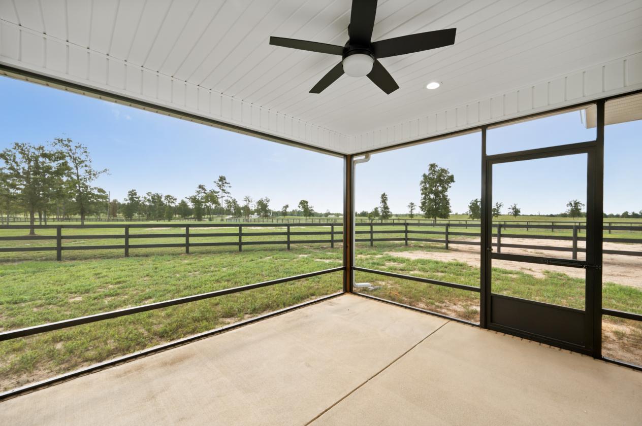 New Move-In Ready Equestrian Home on 8.72 Acres - photo 22