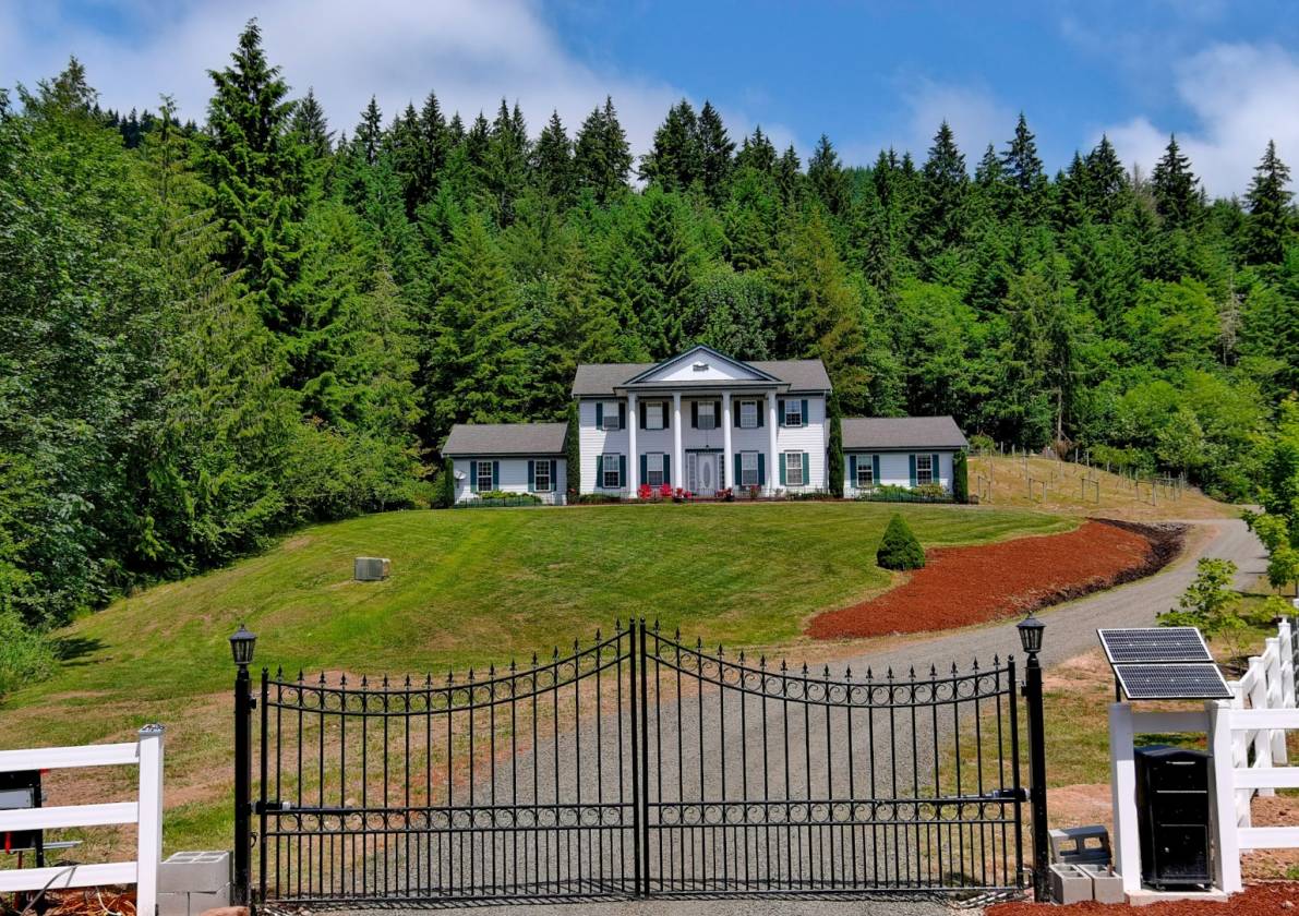 27 Acres Estate Adjoining 110,000 Acre Capitol Forest | Rochester ...