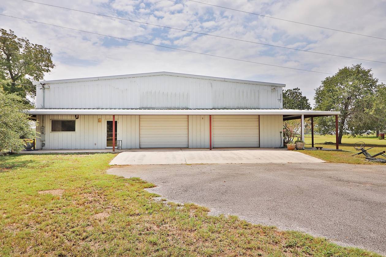 San Antonio Area 50+ Acre Luxury Equestrian Ranch Estate, Big