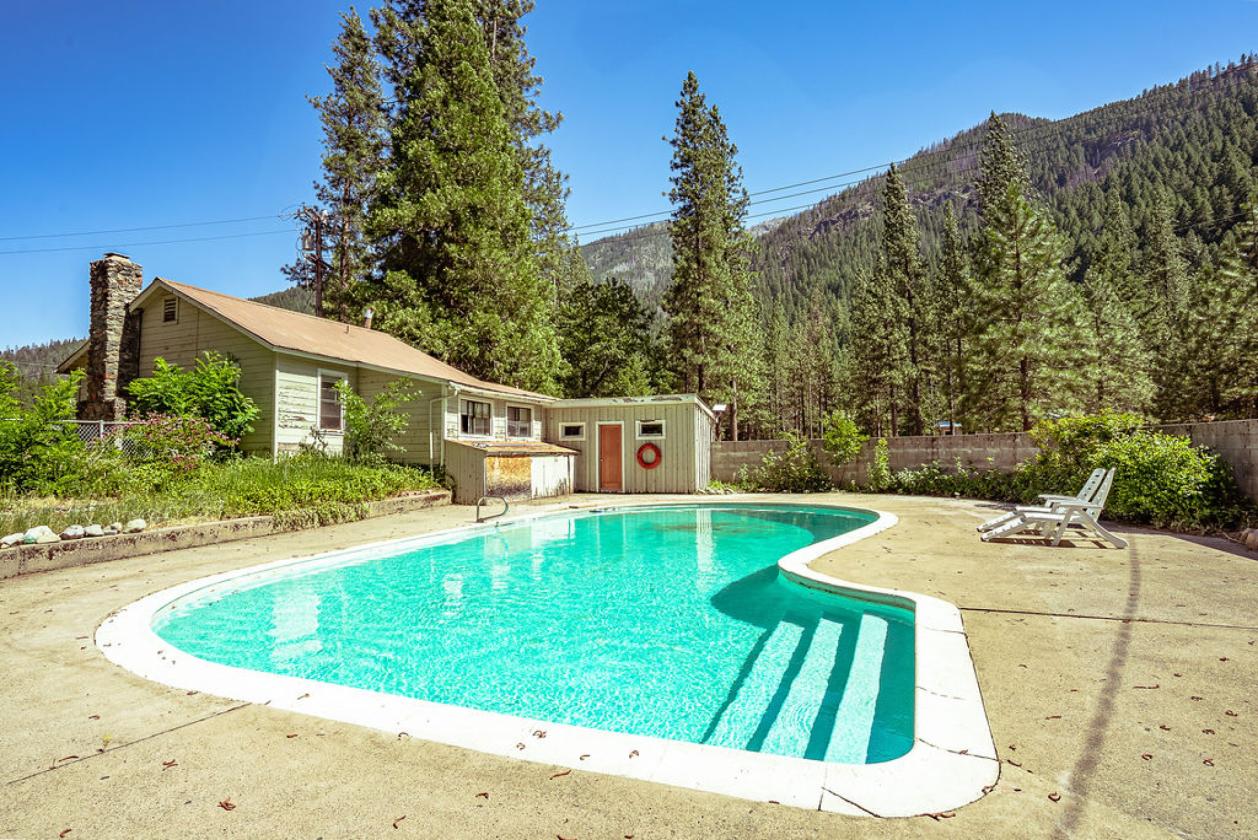5 Cabins, Pond and Creek Frontage - photo 16