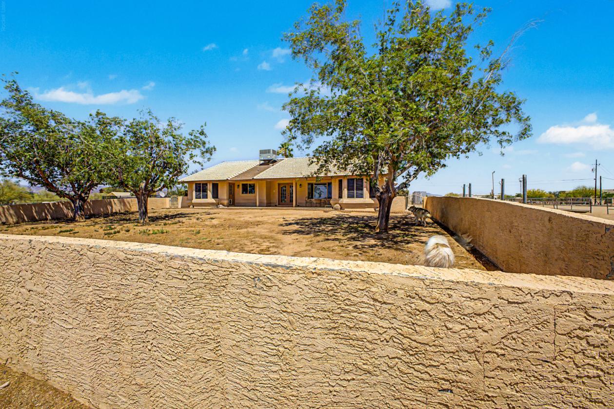 Equestrian Property in the heart of Desert Hills - photo 21