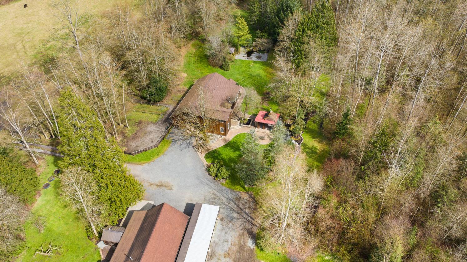 Humble Rustic Equestrian estate - photo 2