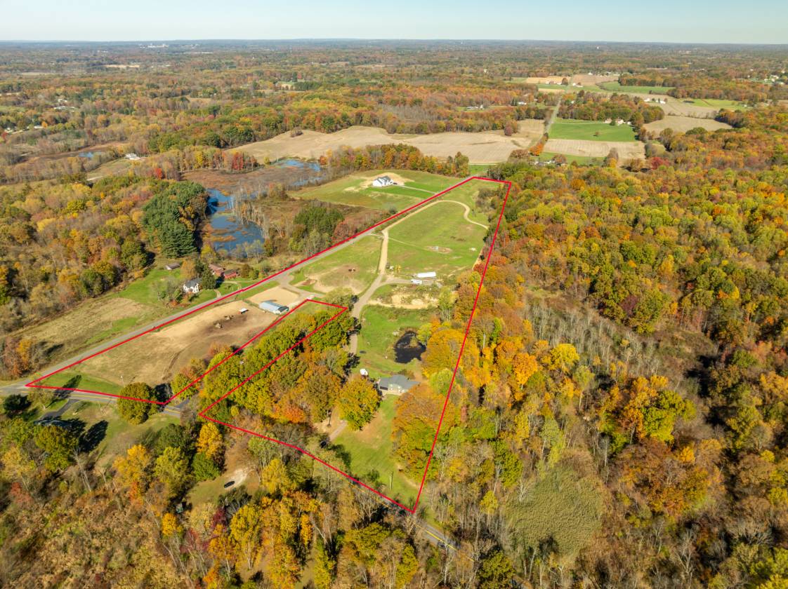 Horse Property for sale.