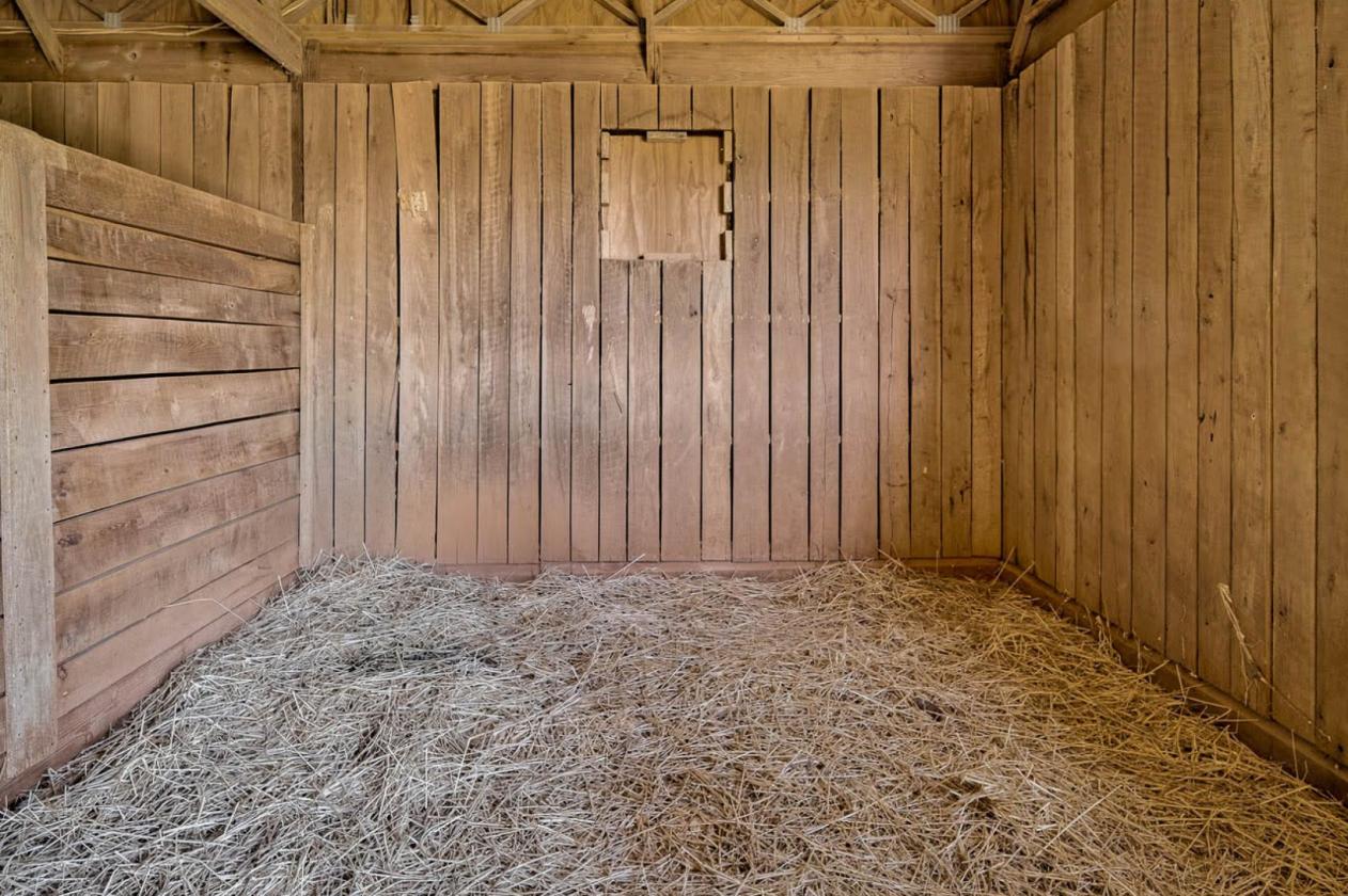 Turnkey Horse Farm but Oh so much more! - photo 21