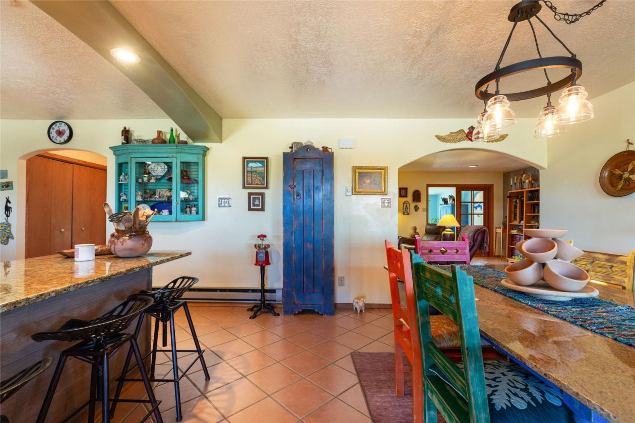 Starry Night Ranch - House/Guest House/Barn - photo 6