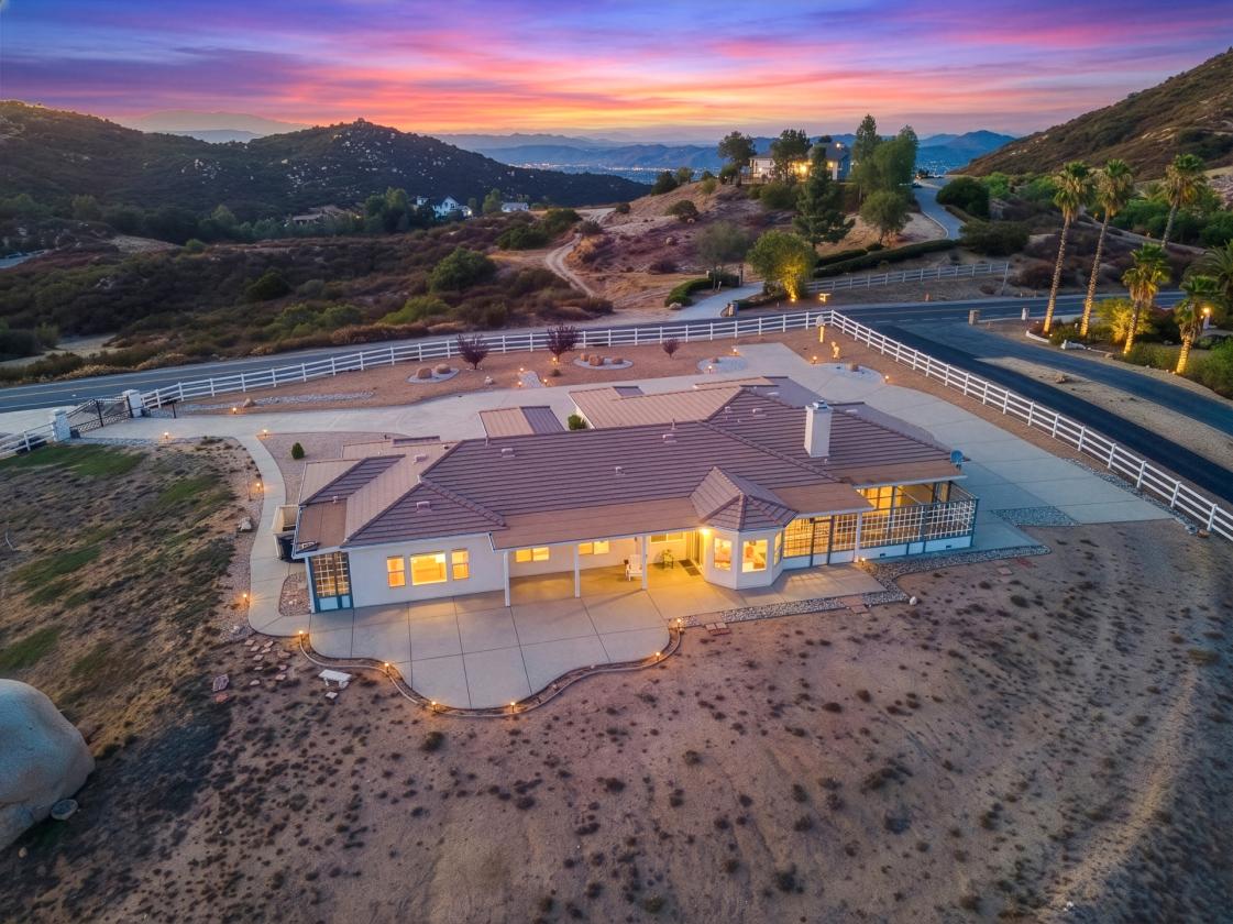 LA CRESTA EQUESTRIAN ESTATE - photo 28
