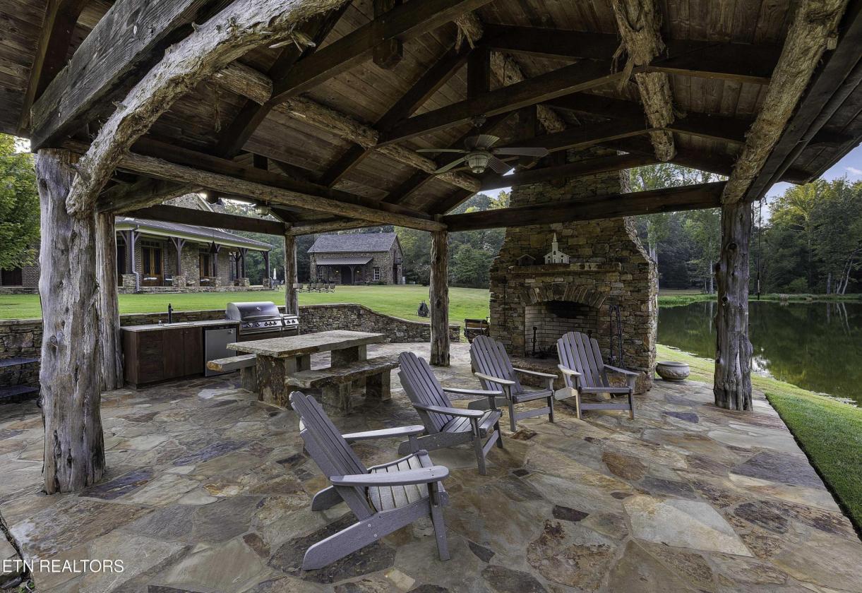 Stonewall Farm - photo 28
