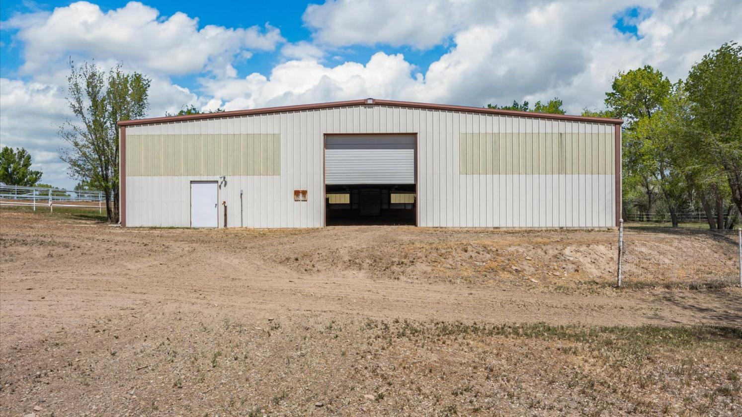 Rare equestrian sanctuary set on over 14 acres - photo 14