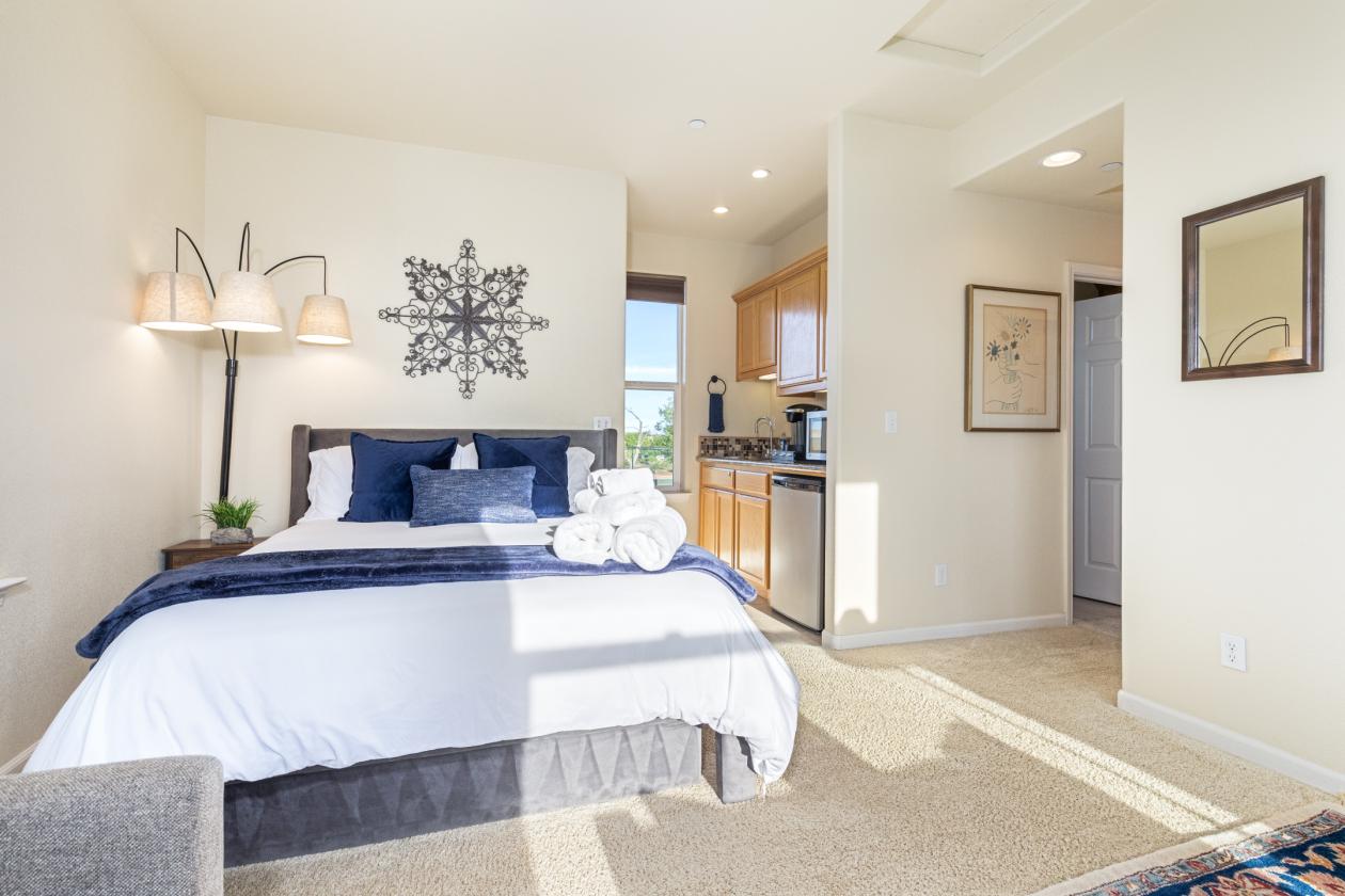 10 acres in the heart of Paso Robles Wine Country! - photo 30