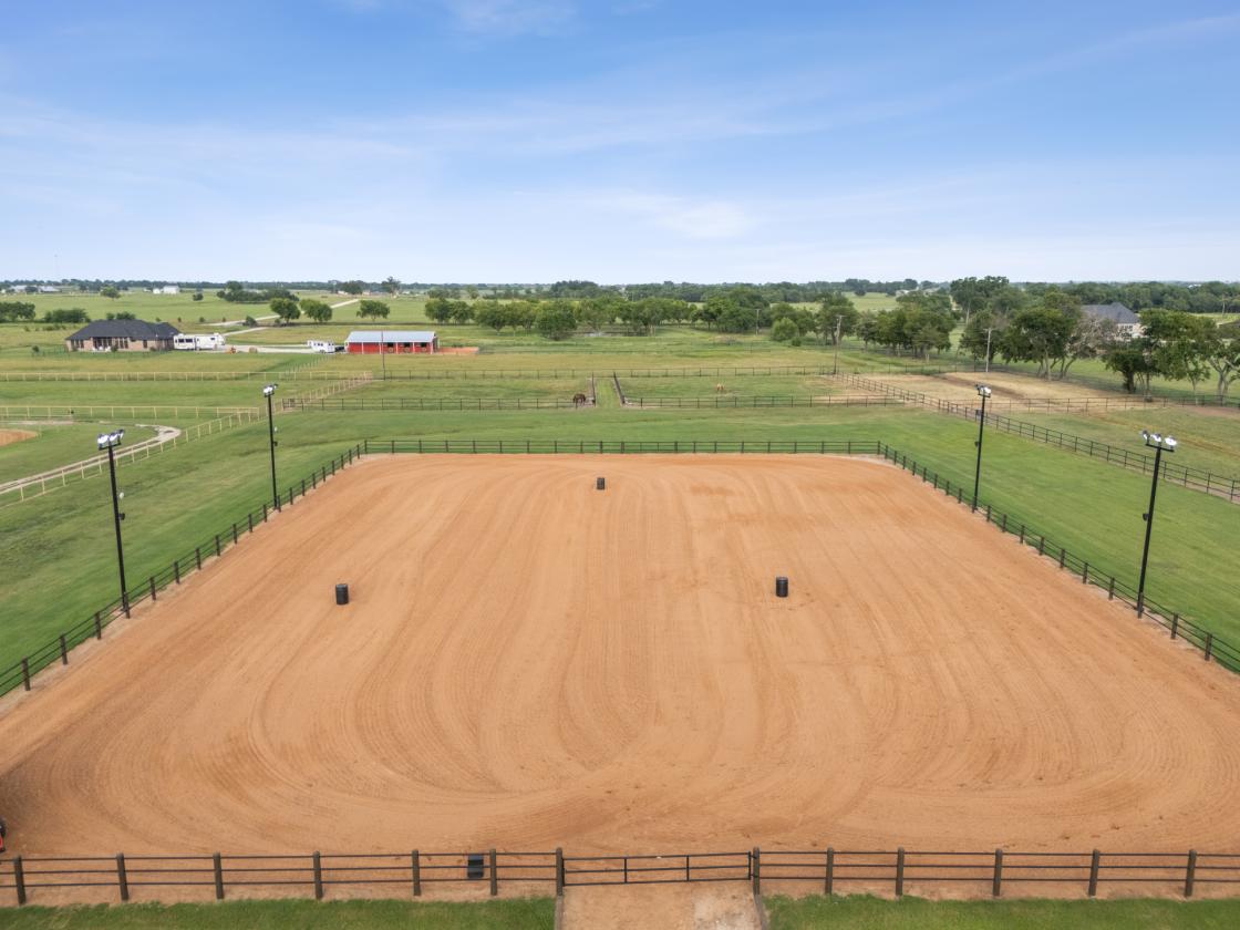 exceptional 12-acre equestrian estate - photo 30