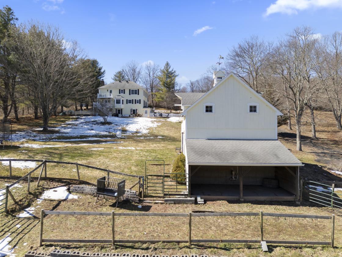 Hamden Horse Haven – Cozy Country Living - photo 4