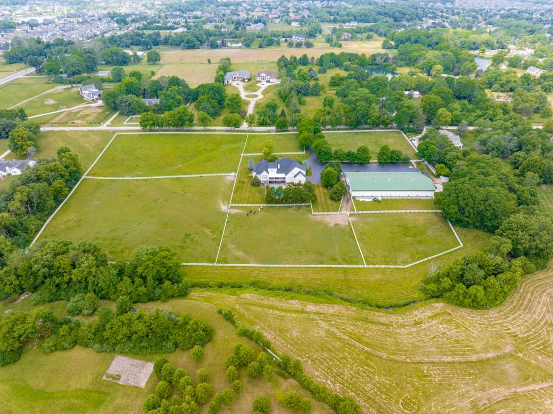 Horse Property for sale.
