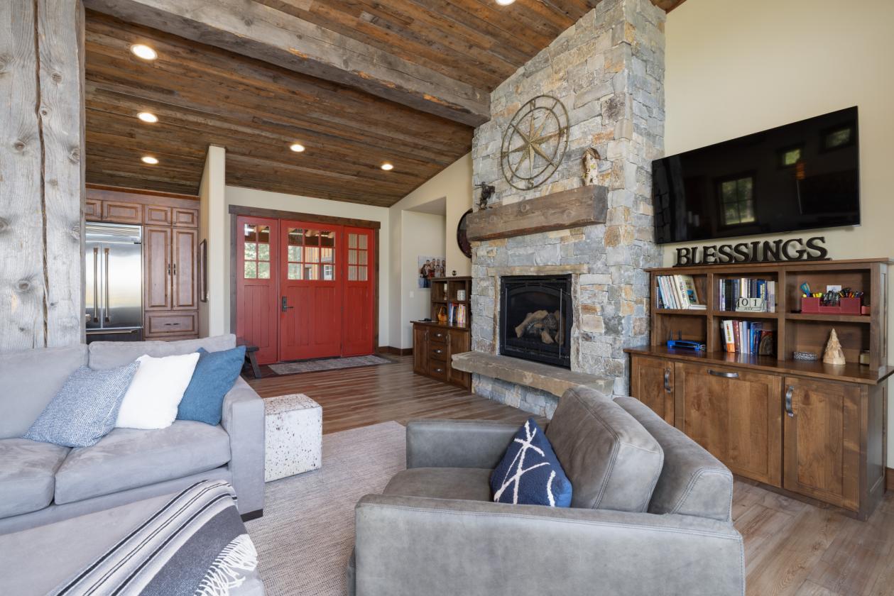 Equestrian property on Montana's #1 Golf Course - photo 12