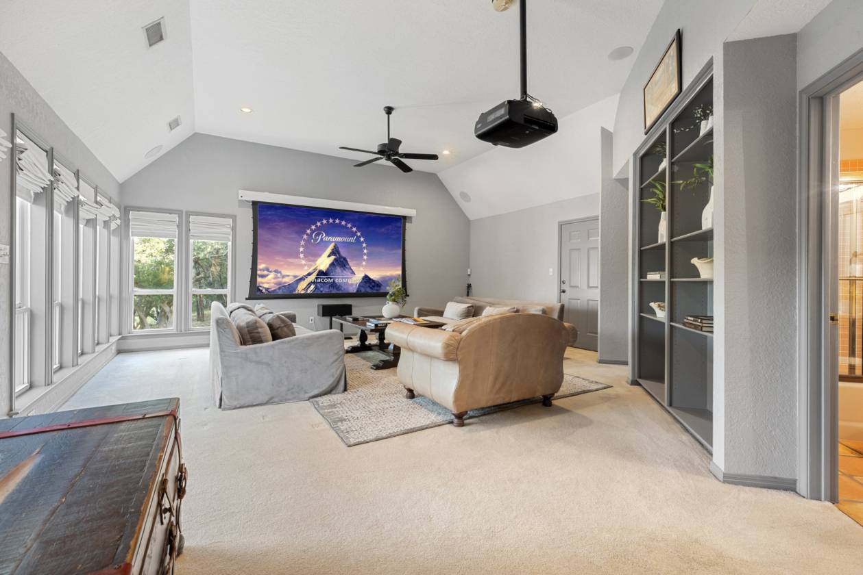 Welcome home to creekside living - photo 9