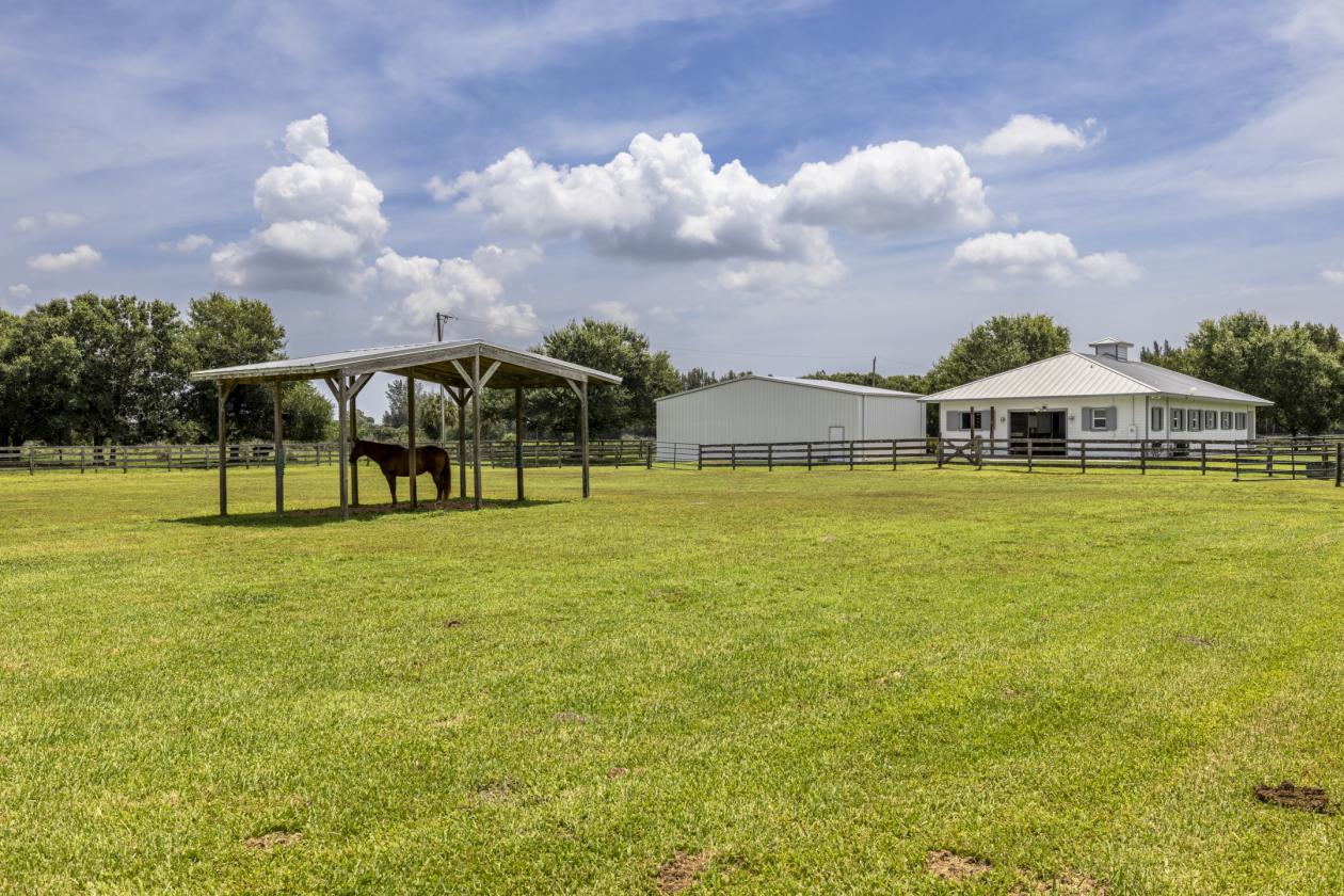 Gated 18.1± Acre Equestrian Estate - photo 18