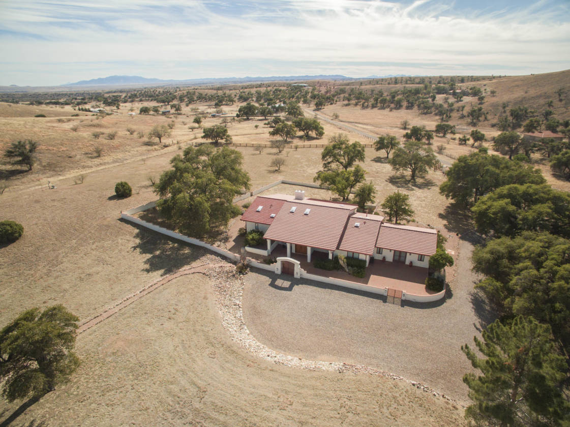 Pristine 14.67 acres within a 350 acre gated community &... Sonoita