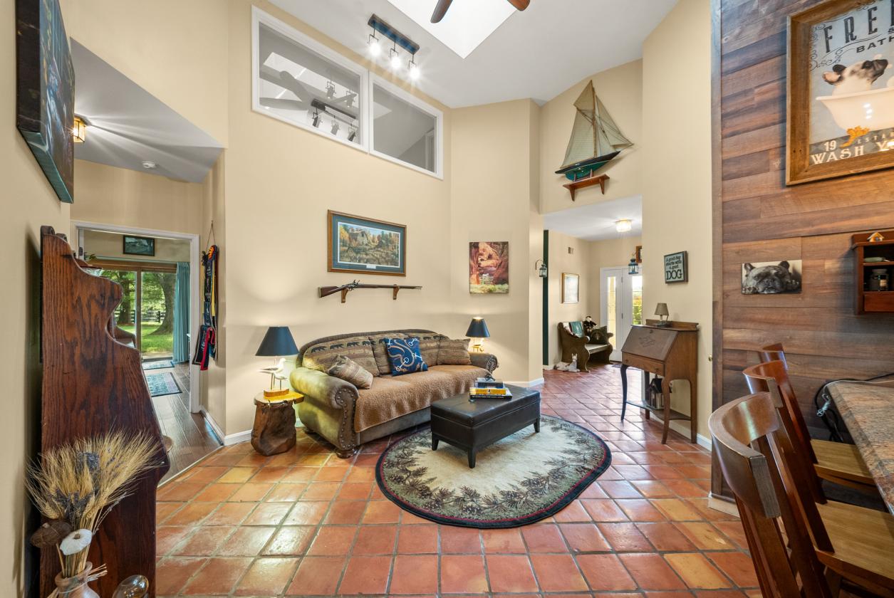 Turnkey 20 ac equestrian property near Warrenton - photo 21