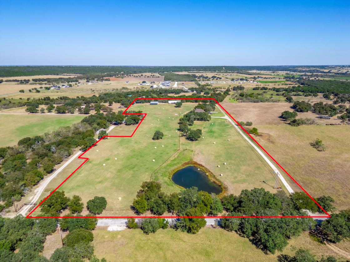 15+ ACRES W/ HOME, BARN, SHOP, AND COASTAL HAY - photo 3
