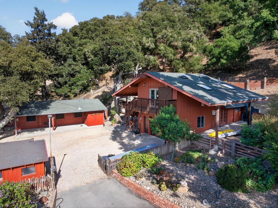 Exceptional Salinas Ranch:  Guest Quarters & Views - photo 14
