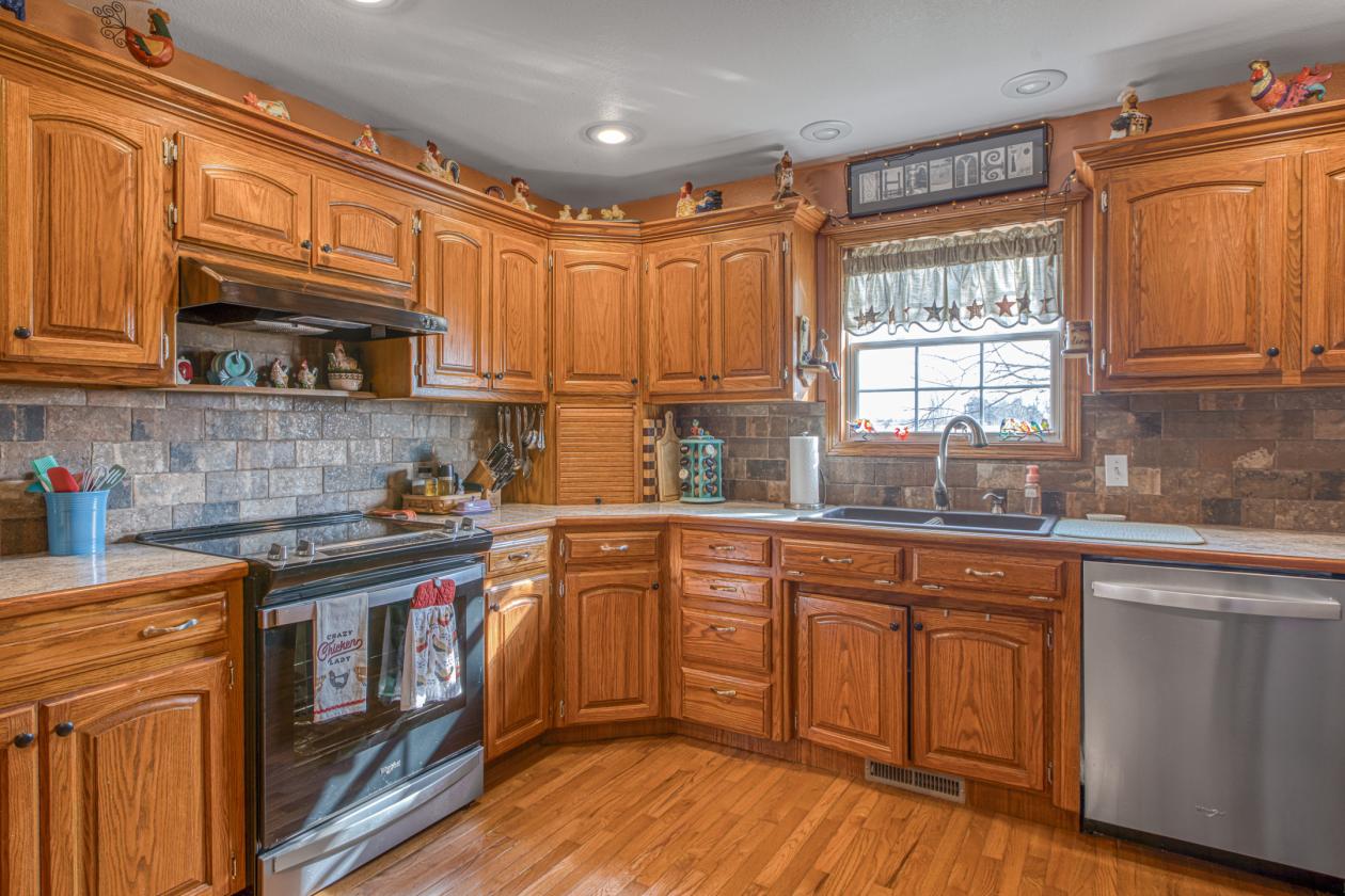 Everything you want in SW Missouri - photo 19