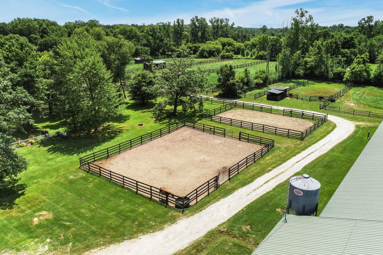 St. Clair Equestrian Facility set on 46 acres! - photo 20