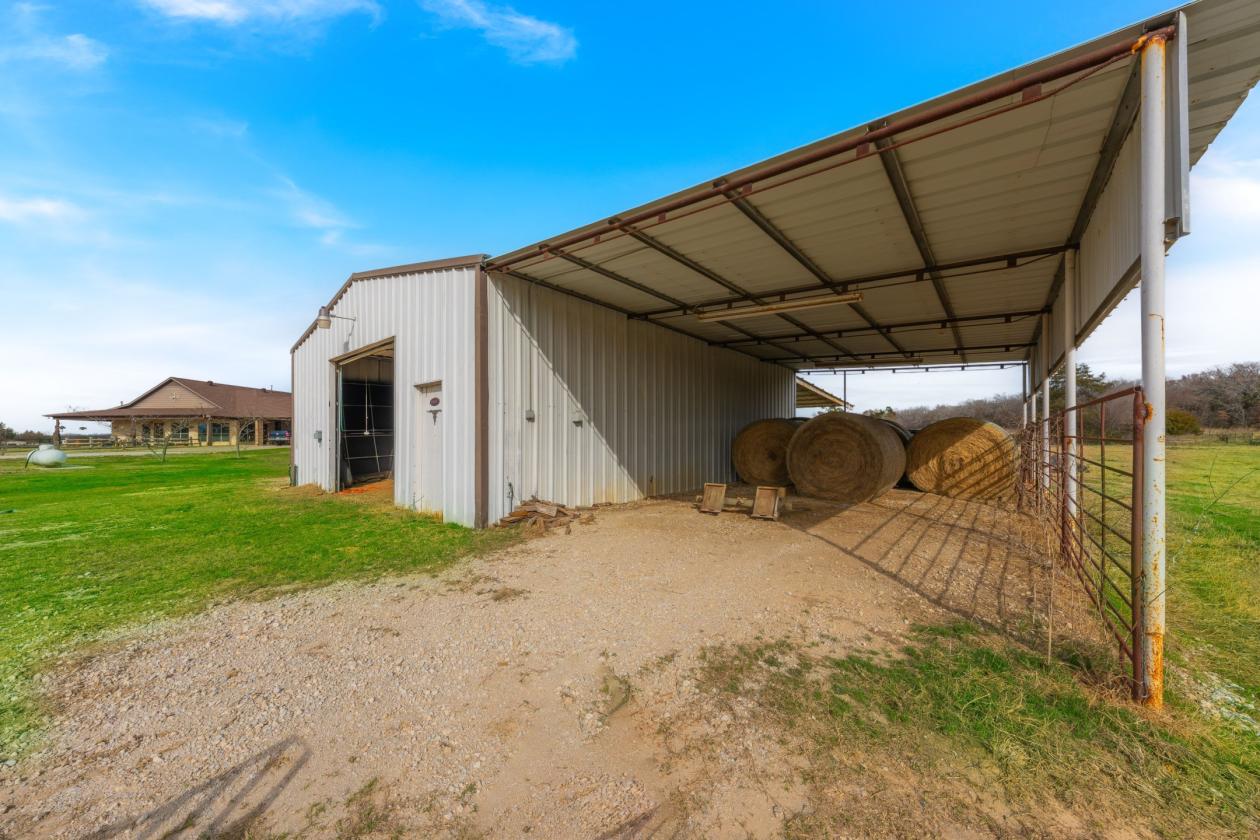 Stunning 15 acres in sought-after Mountain Springs - photo 19