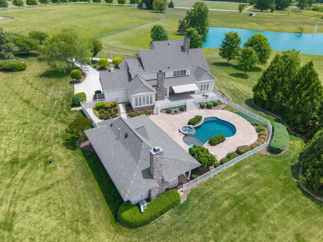 Gated 31.5-Acre Luxury Equestrian Estate With Pond - photo 7