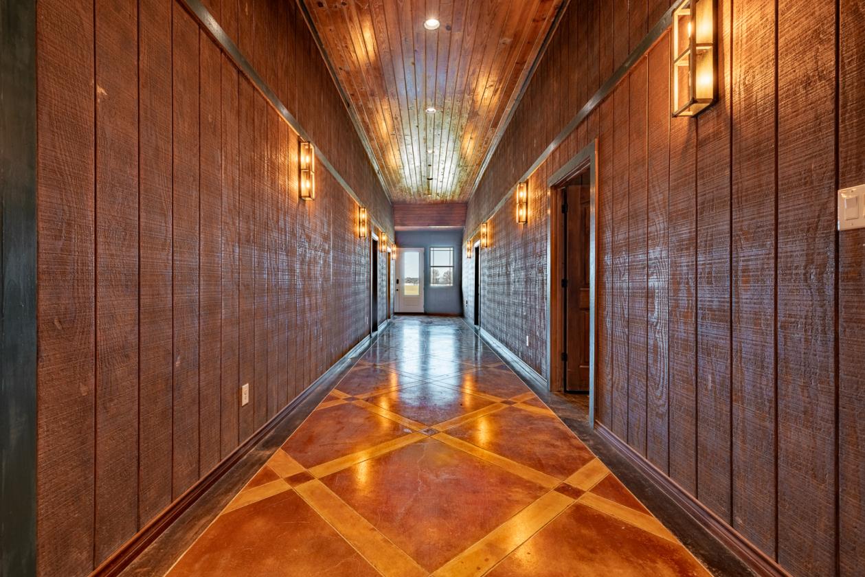 Luxury Equestrian Estate - photo 12