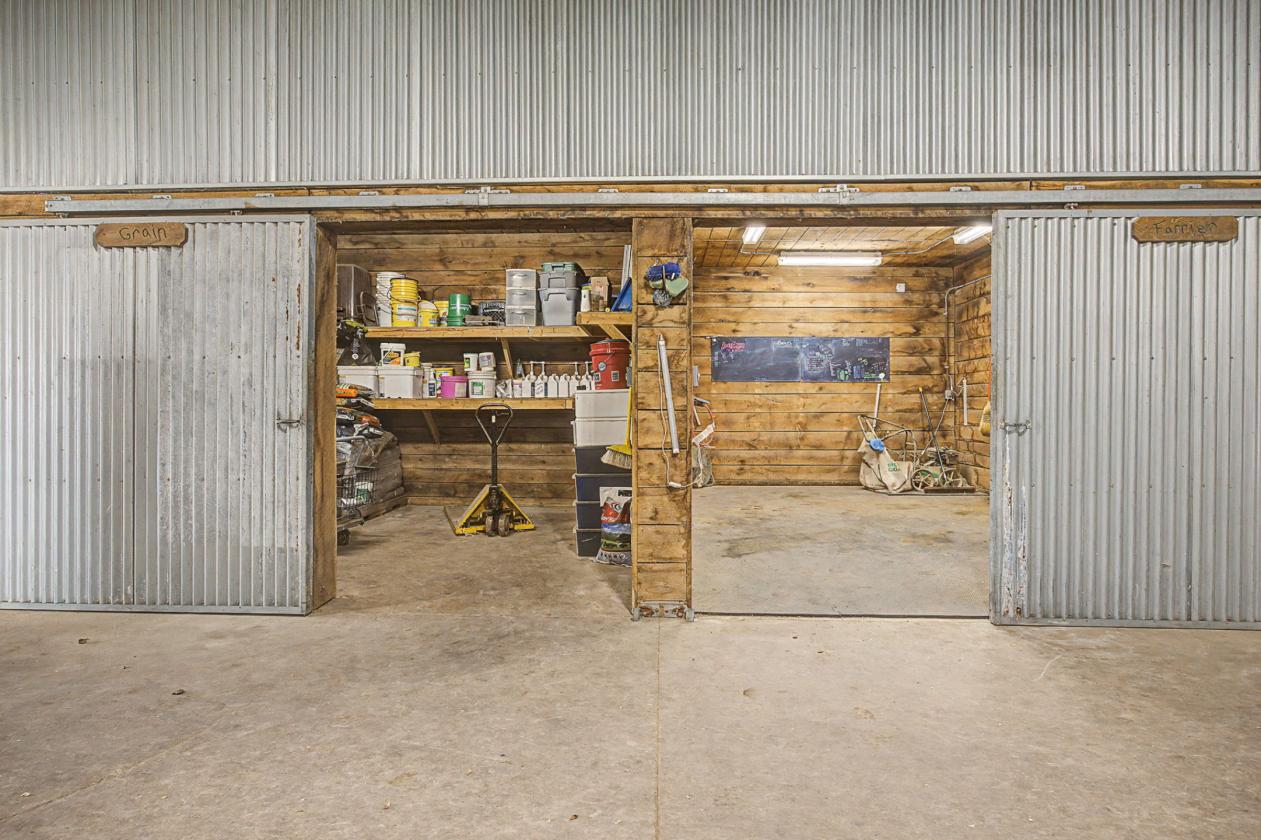 32-Stall Lakefront Equestrian Facility - photo 12