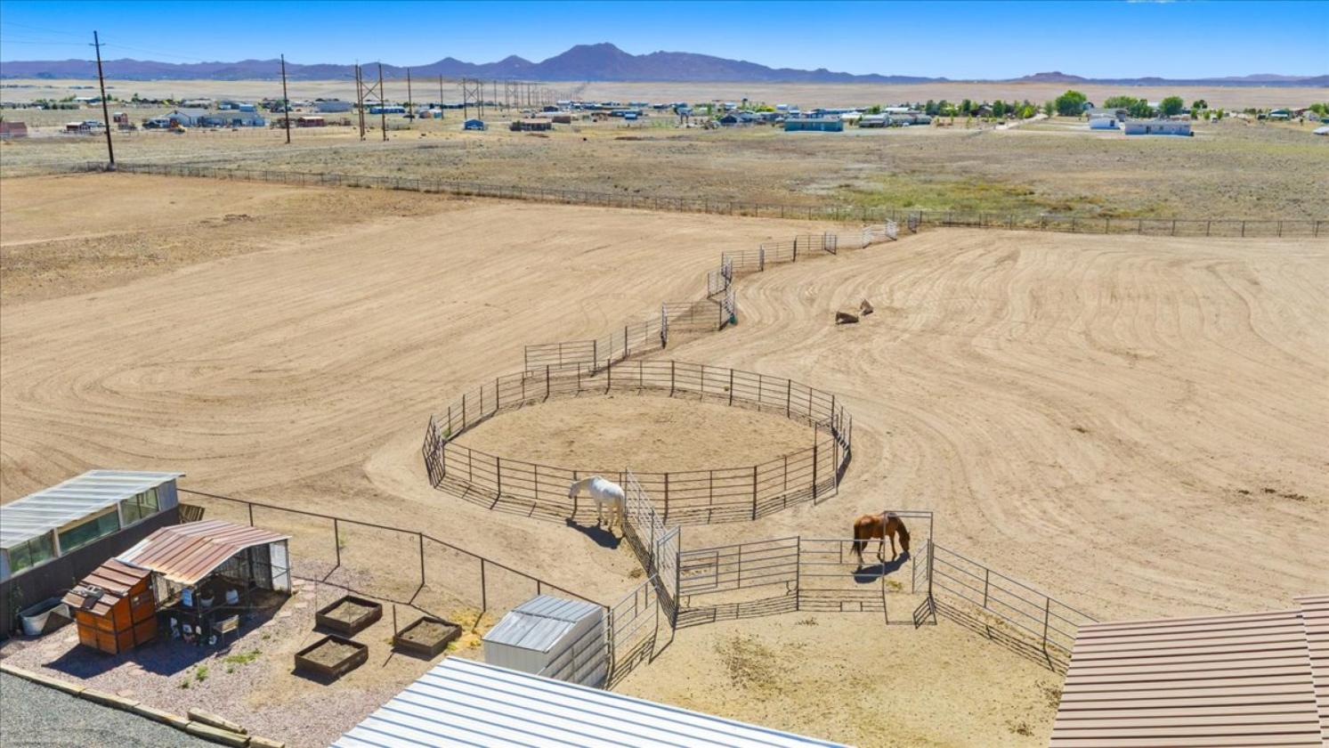 Space to Roam. Built for Horses. 10 Acres For You! - photo 28