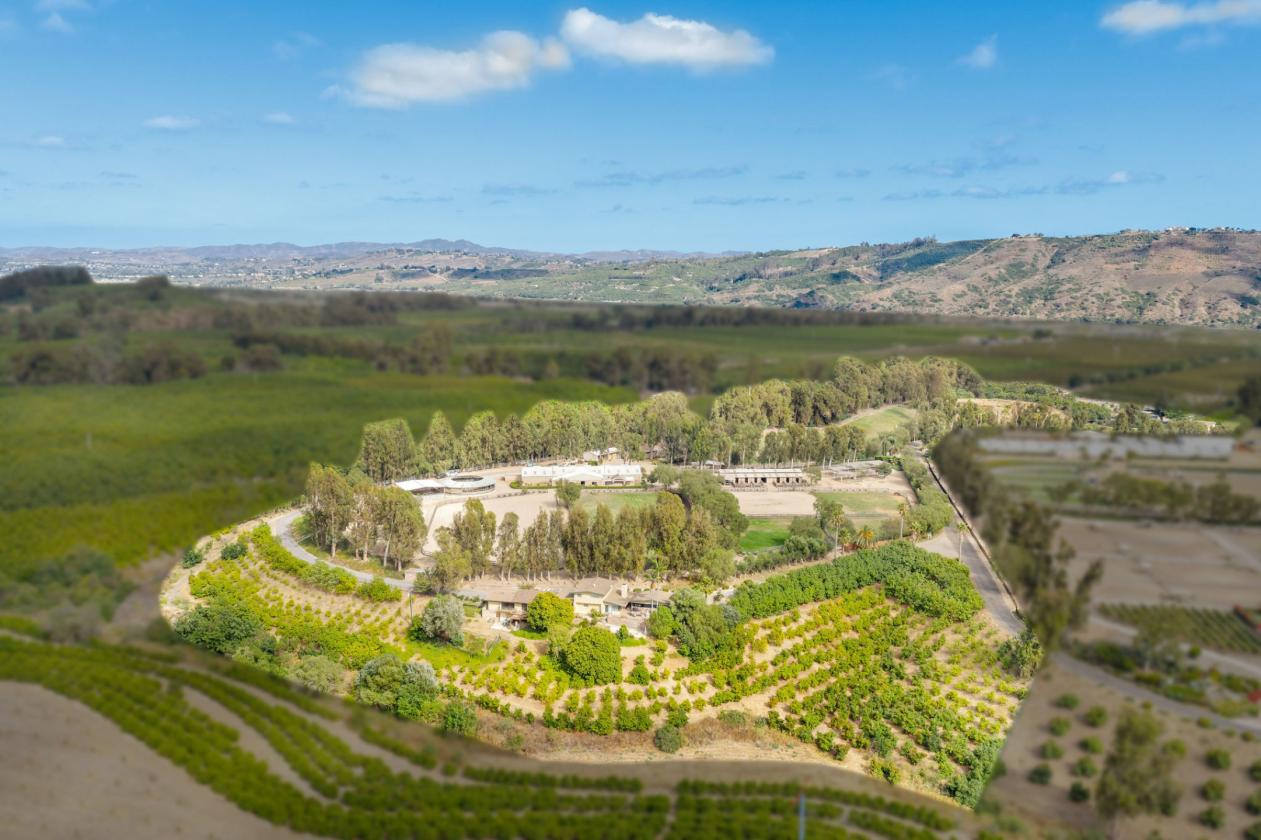 25 Acre Residential & Equestrian Facility - photo 1