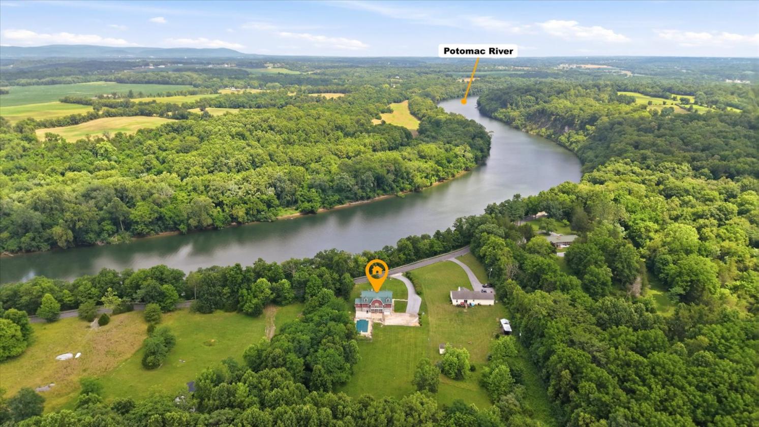 5 Unrestricted Acres Across from the Potomac River - photo 1