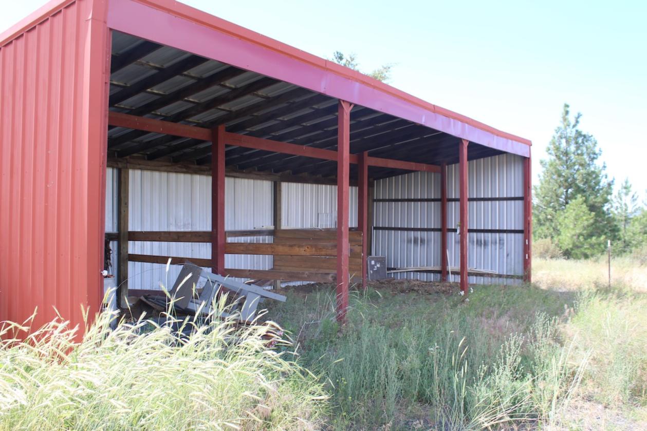 20 Acre horse property - photo 10