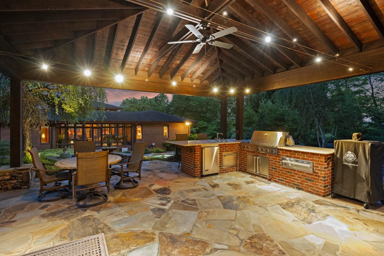 Equestrian Estate on 43 Acres - photo 10