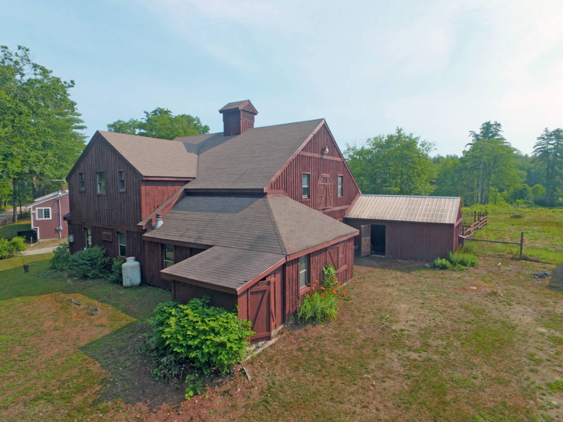 Peaceful Horse Property in Southern New Hampshire Deering