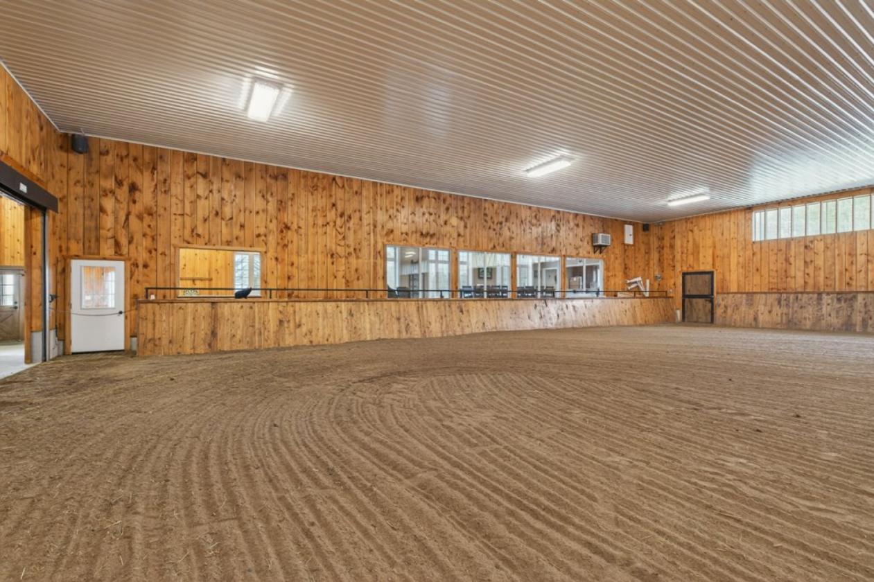 65 ACRE LUXURY EQUESTRIAN ESTATE- ONTARIO - photo 14