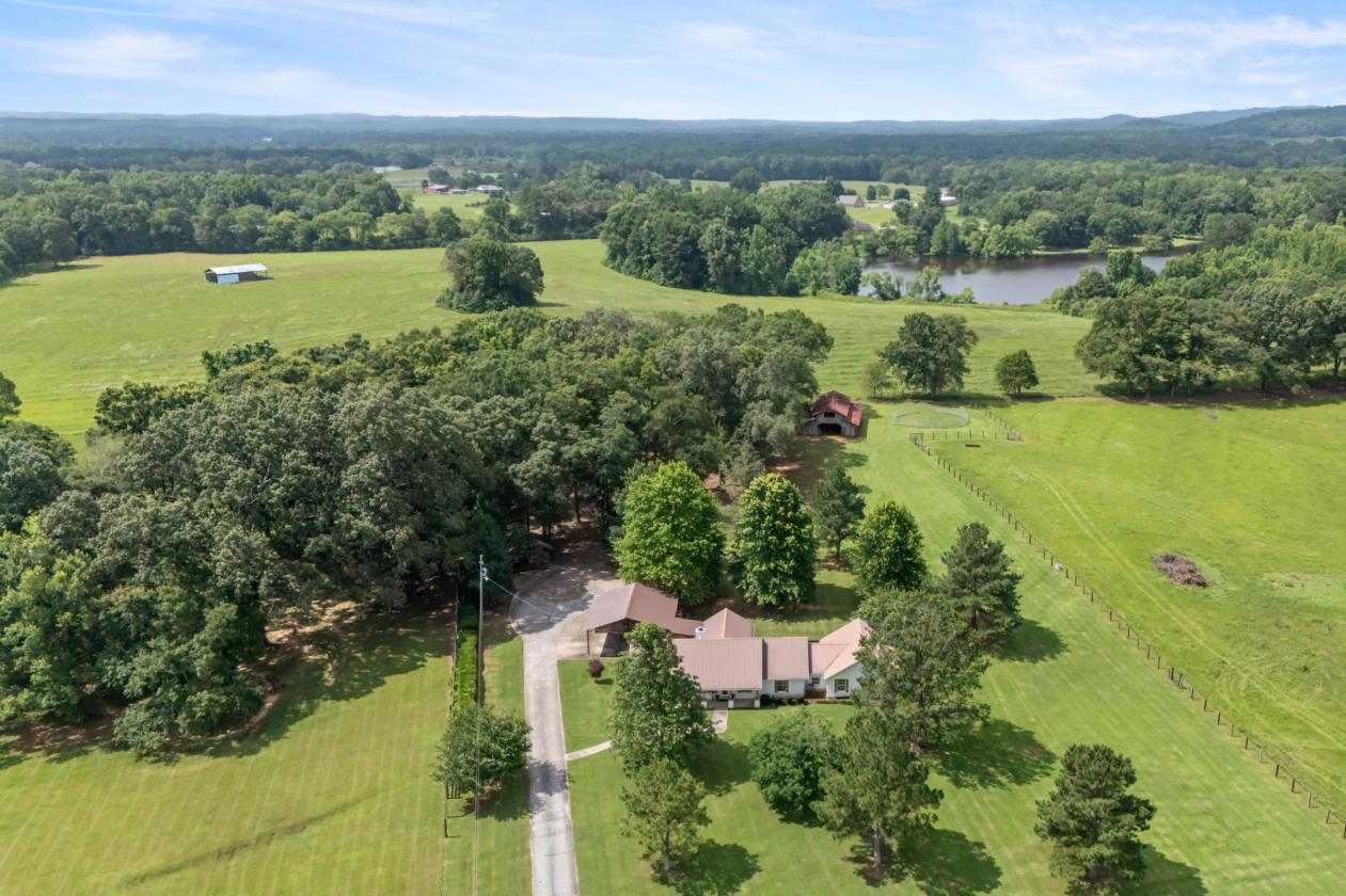 14 Acre Horse Farm! 1 Level Home - photo 19