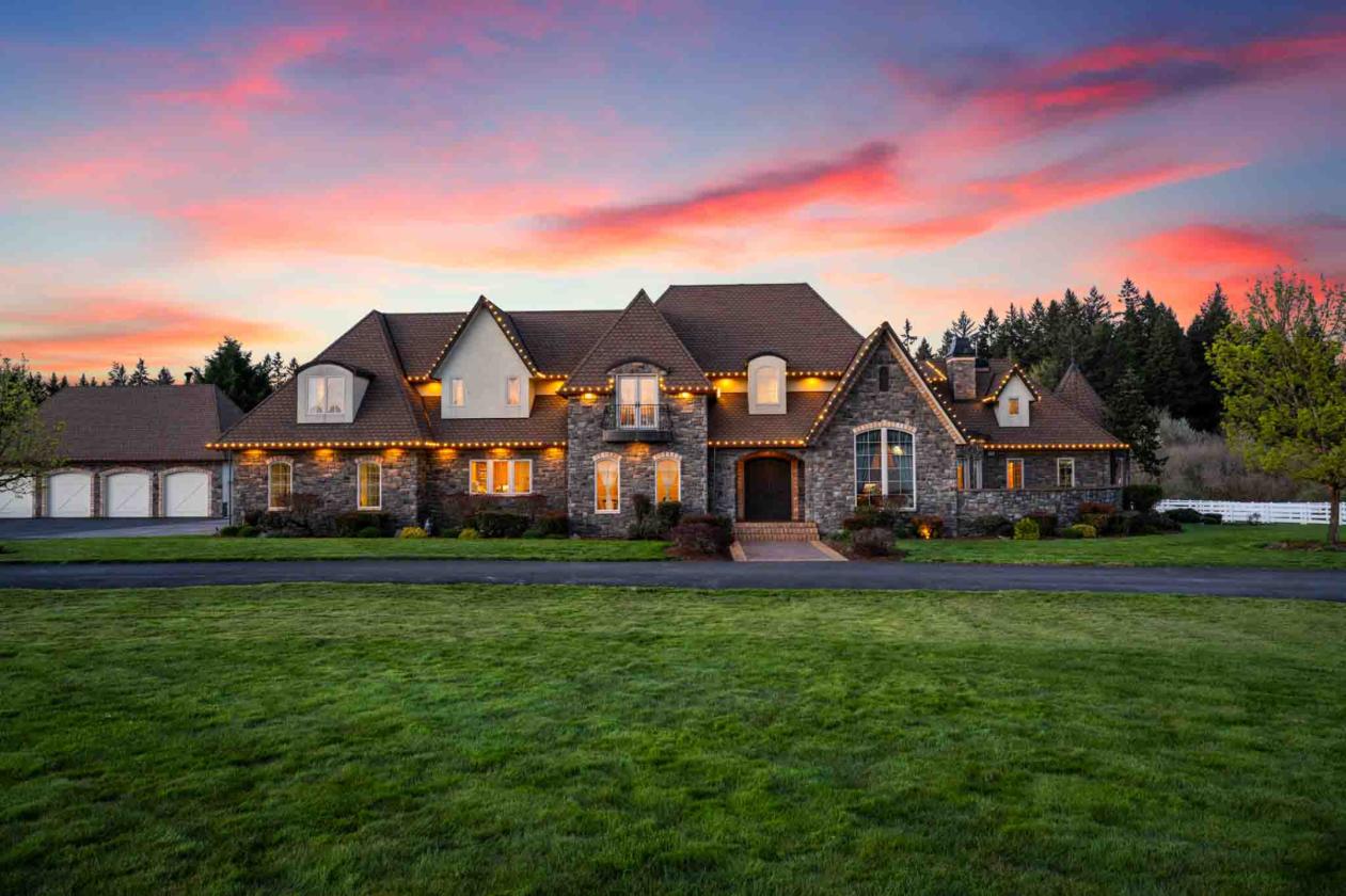 Luxury Equestrian Estate with Indoor Arena - photo 2