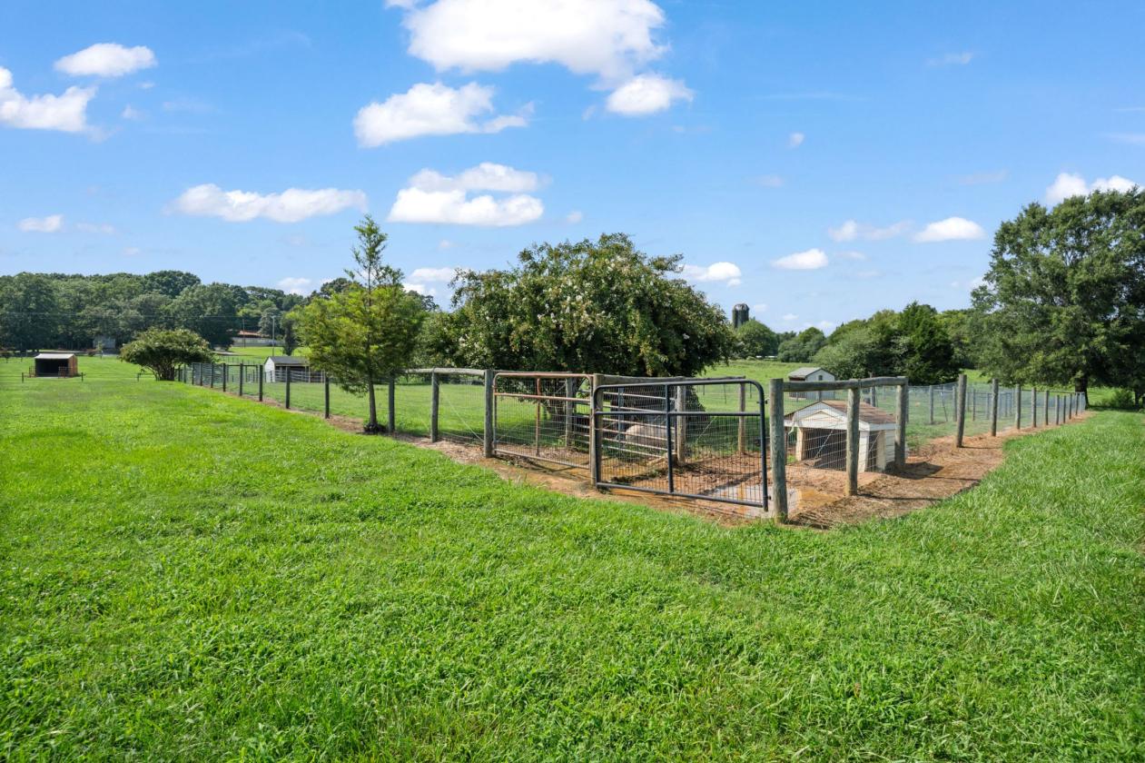 NEW PRICE!!  Equestrian Farm on Over 7 Acres - photo 26