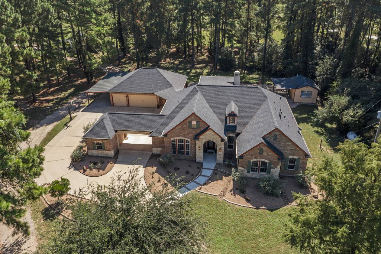 Horse Property for sale.