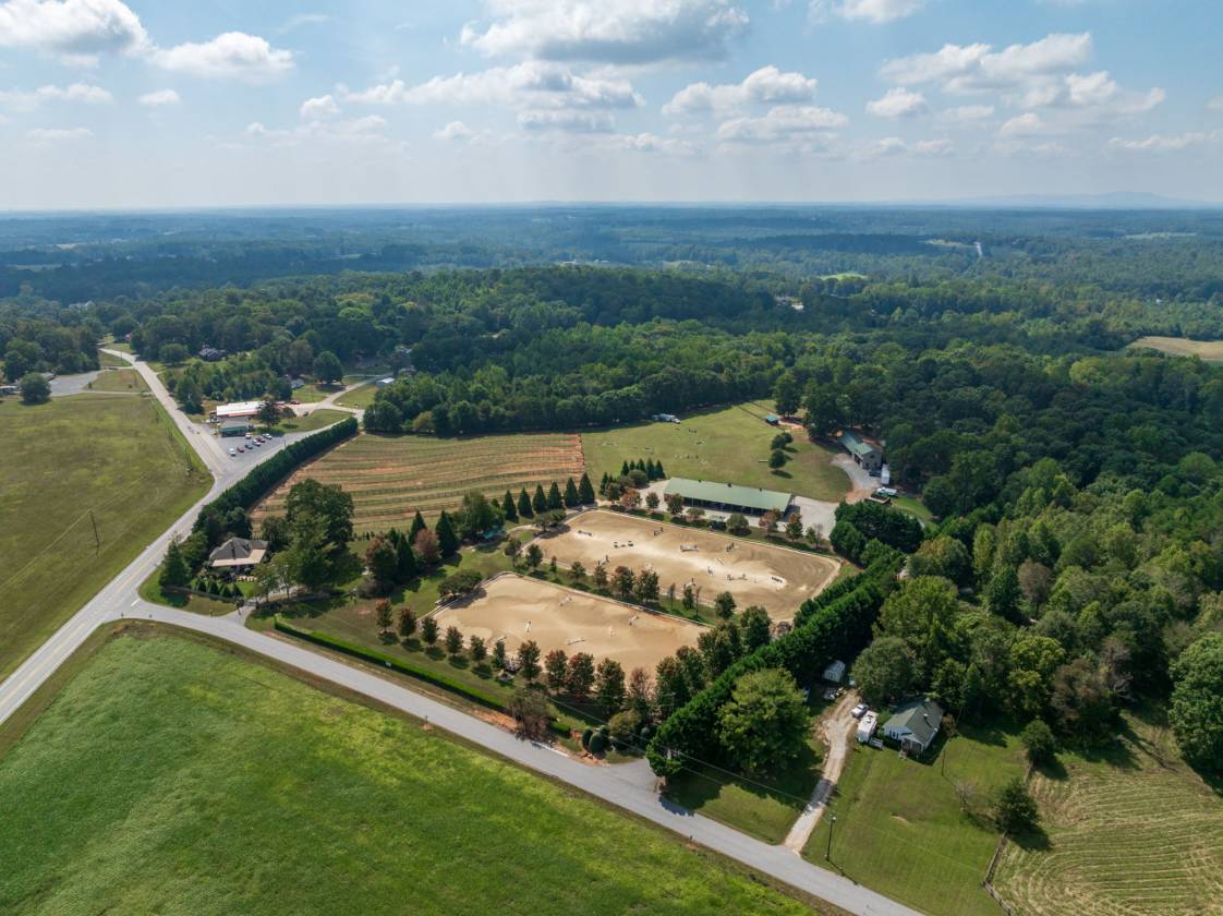Established Training Facility Near Tryon Intl. - photo 1