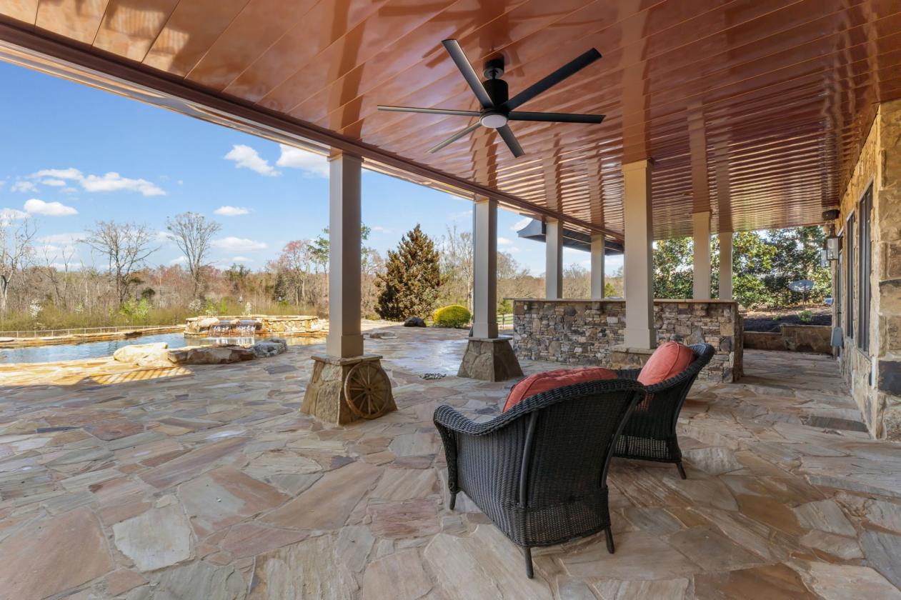 Luxury Equestrian Estate On 48 Acres - photo 24